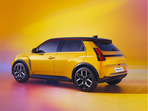 R&Eacute;V&Eacute;LATION DE LA NOUVELLE RENAULT 5 E-TECH 100% &Eacute;LECTRIQUE