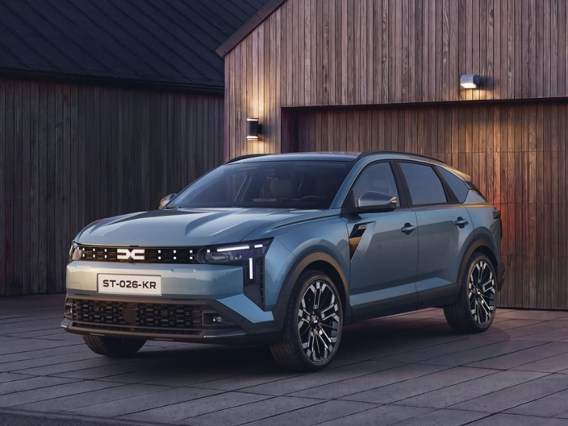 NOUVEAU DACIA STRIKER