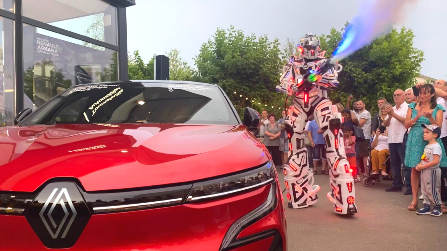 NOUVELLE MEGANE E-TECH D&Eacute;BARQUE &Agrave; TOURNEFEUILLE !