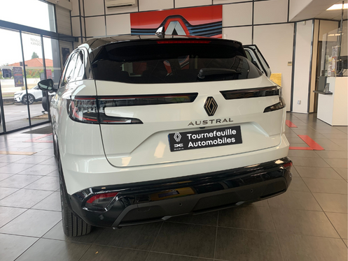 LE RENAULT AUSTRAL EST ARRIV&Eacute;